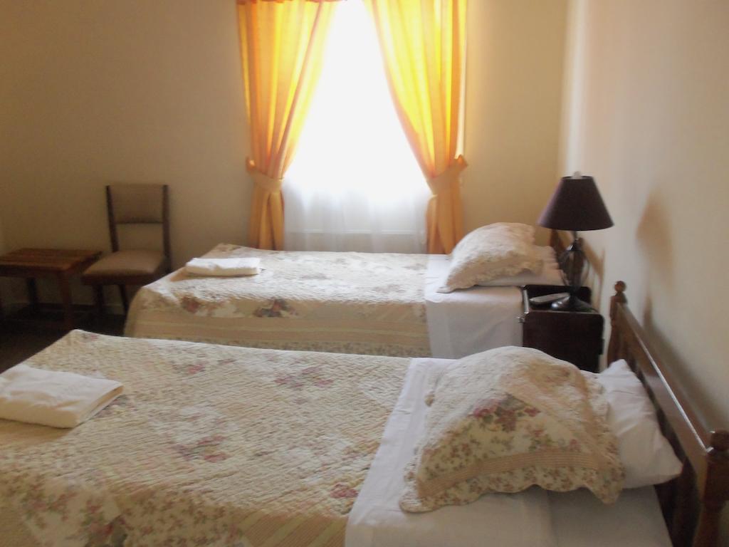 Hostal Joshiken Punta Arenas Bilik gambar