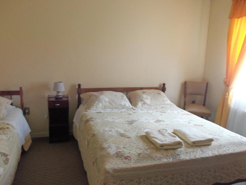 Hostal Joshiken Punta Arenas Bilik gambar