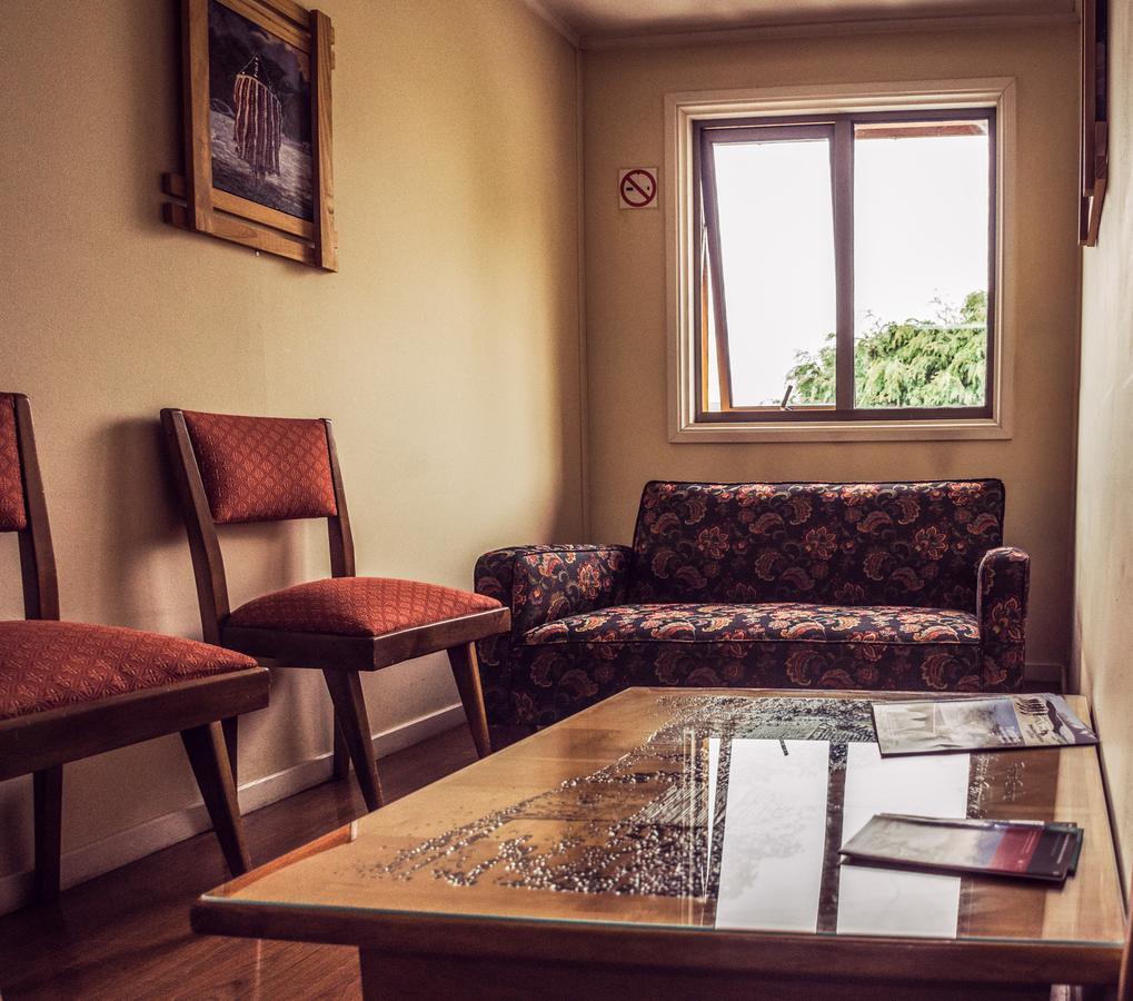 Hostal Joshiken Punta Arenas Luaran gambar